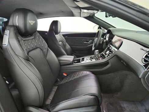 Used 2022 Bentley Continental GT image 26