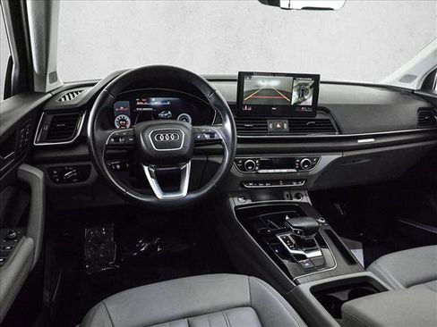 Used 2023 Audi Q5 2.0T Premium Plus w/ Premium Plus Package AWD/4WD image 19