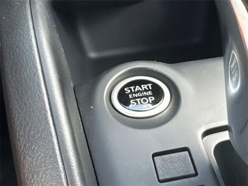 New 2025 Nissan Kicks Play S image 30