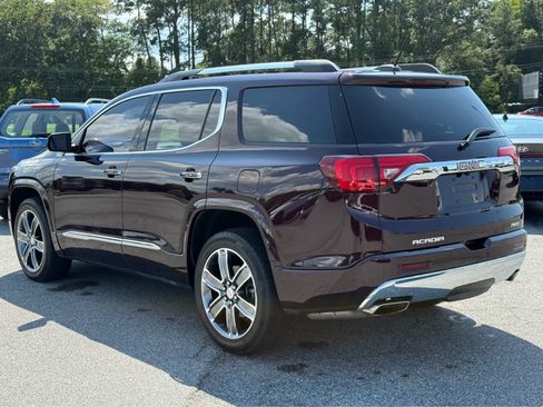 Used 2018 GMC Acadia Denali w/ Technology Package AWD/4WD image 6