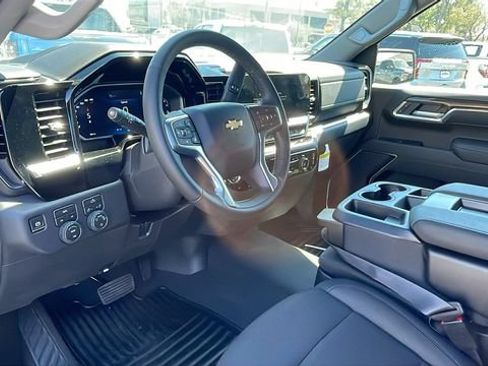 New 2026 Chevrolet Silverado 1500 LT AWD/4WD image 11
