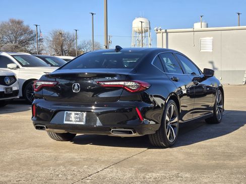 Certified 2025 Acura TLX w/ Technology Package image 6