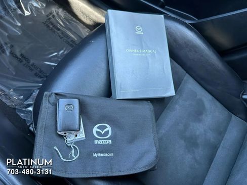 Used 2020 MAZDA CX-5 Touring image 27