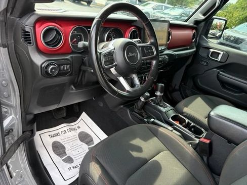 Used 2021 Jeep Wrangler Unlimited Rubicon w/ LED Lighting Group AWD/4WD image 27