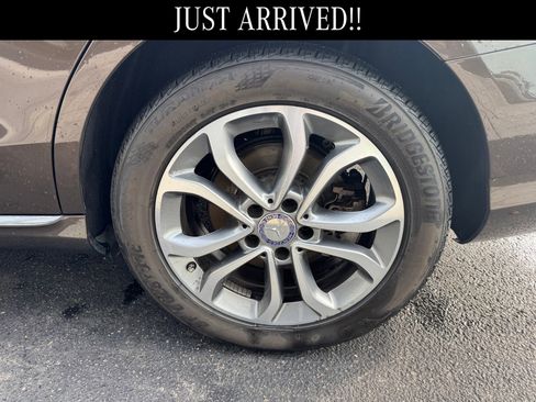 Used 2015 Mercedes-Benz C 300 4MATIC Sedan image 6