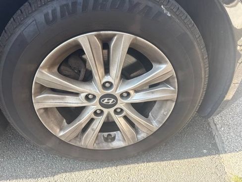 Used 2013 Hyundai Sonata GLS w/ Popular Equipment Pkg FWD image 6