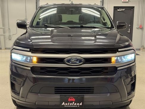 Used 2024 Ford Expedition Max XLT AWD/4WD image 2