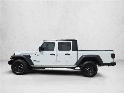 New 2026 Jeep Gladiator Sport AWD/4WD image 5