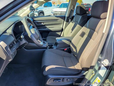 Used 2023 Honda CR-V EX image 8