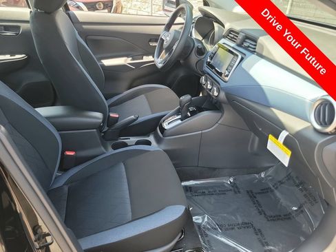 Used 2025 Nissan Versa SV w/ Trunk Package FWD image 17