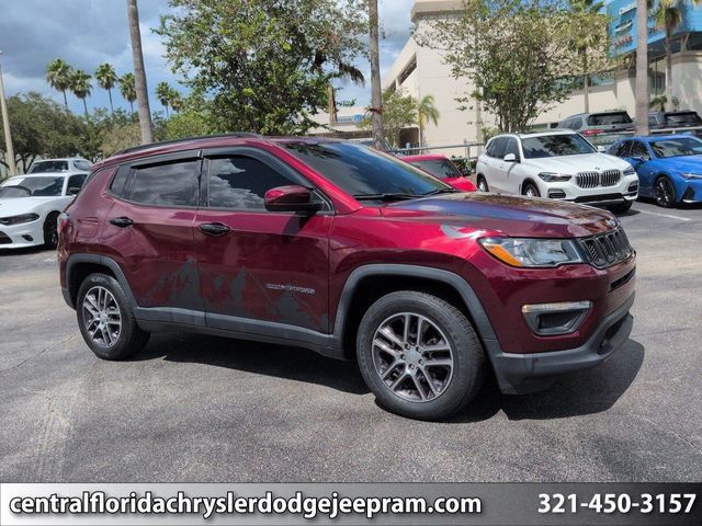 Used 2020 Jeep Compass Latitude FWD image 1