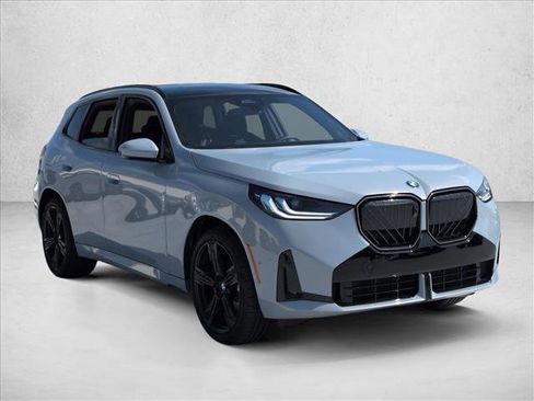 Certified 2026 BMW X3 xDrive30 w/ Premium Package image 3