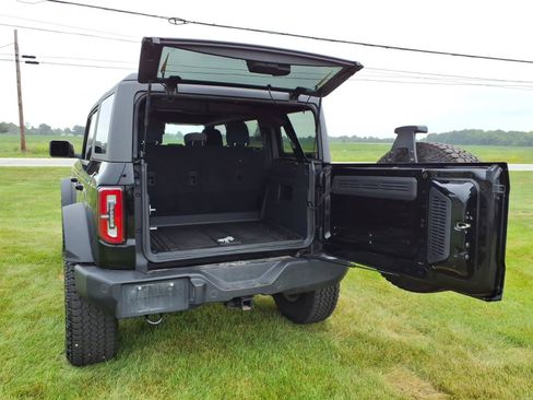 Used 2022 Ford Bronco Outer Banks AWD/4WD image 9