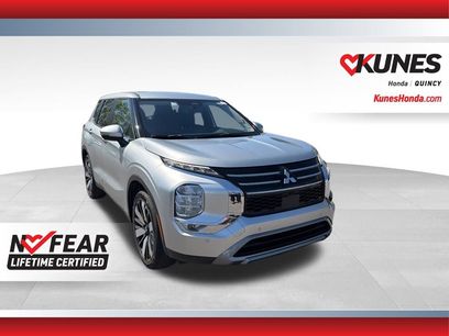 Used 2025 Mitsubishi Outlander SE