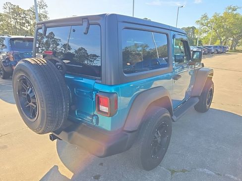 Used 2020 Jeep Wrangler Sport image 4