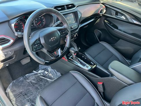 Used 2022 Chevrolet TrailBlazer RS FWD image 19
