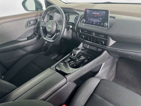 Used 2023 Nissan Rogue S FWD image 34