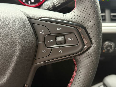 New 2025 Chevrolet Trax RS w/ Driver Confidence Package image 22