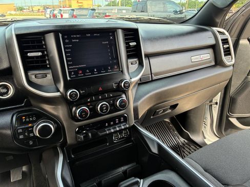 Used 2021 RAM 1500 Lone Star AWD/4WD image 17