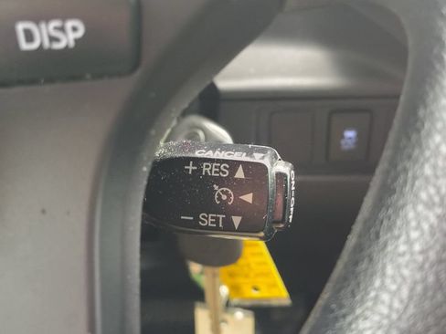 Used 2016 Toyota Tundra SR AWD/4WD image 13