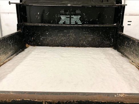 Used 2015 Ford F550 4x4 Regular Cab Super Duty image 30