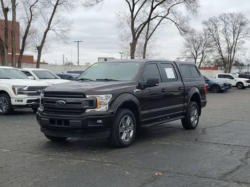 Used 2018 Ford F150 XLT w/ Equipment Group 302A Luxury image 2