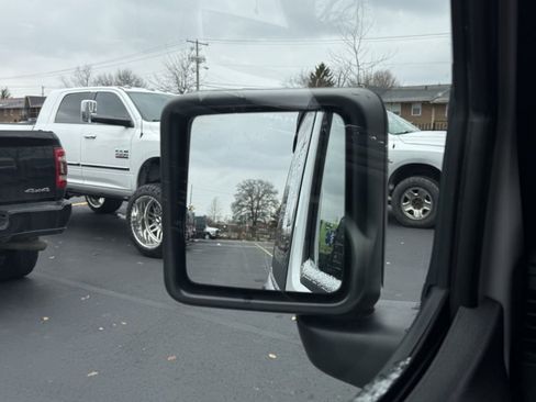 Used 2021 Jeep Wrangler Sport image 13