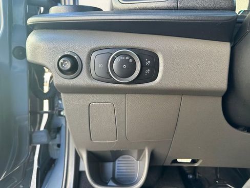 Used 2022 Ford Transit 350 XLT image 15