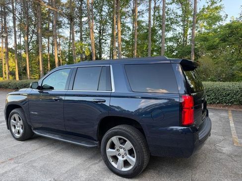 Used 2019 Chevrolet Tahoe LS w/ Enhanced Driver Alert Package image 5