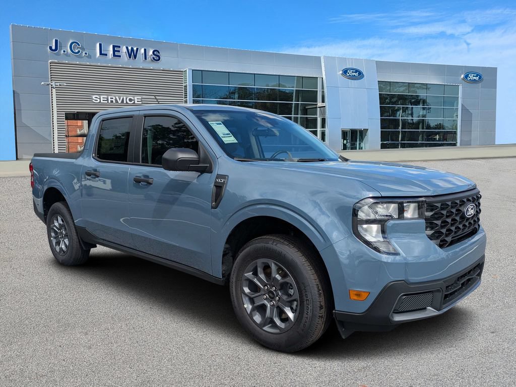 New 2026 Ford Maverick XLT FWD 360° Tour