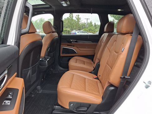 Used 2024 Kia Telluride SX Prestige X-Line AWD/4WD image 10