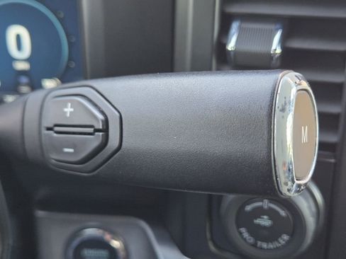 Used 2024 Ford F250 Platinum w/ FX4 Off-Road Package image 29