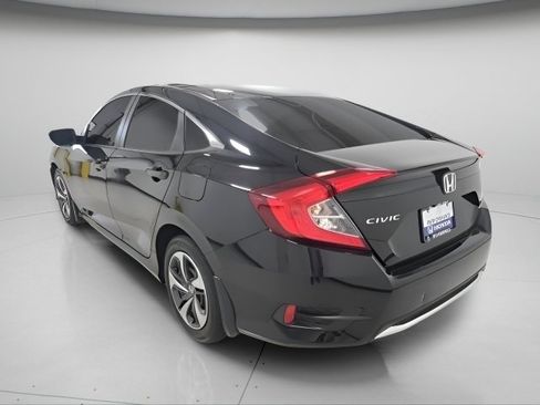 Used 2020 Honda Civic LX image 5