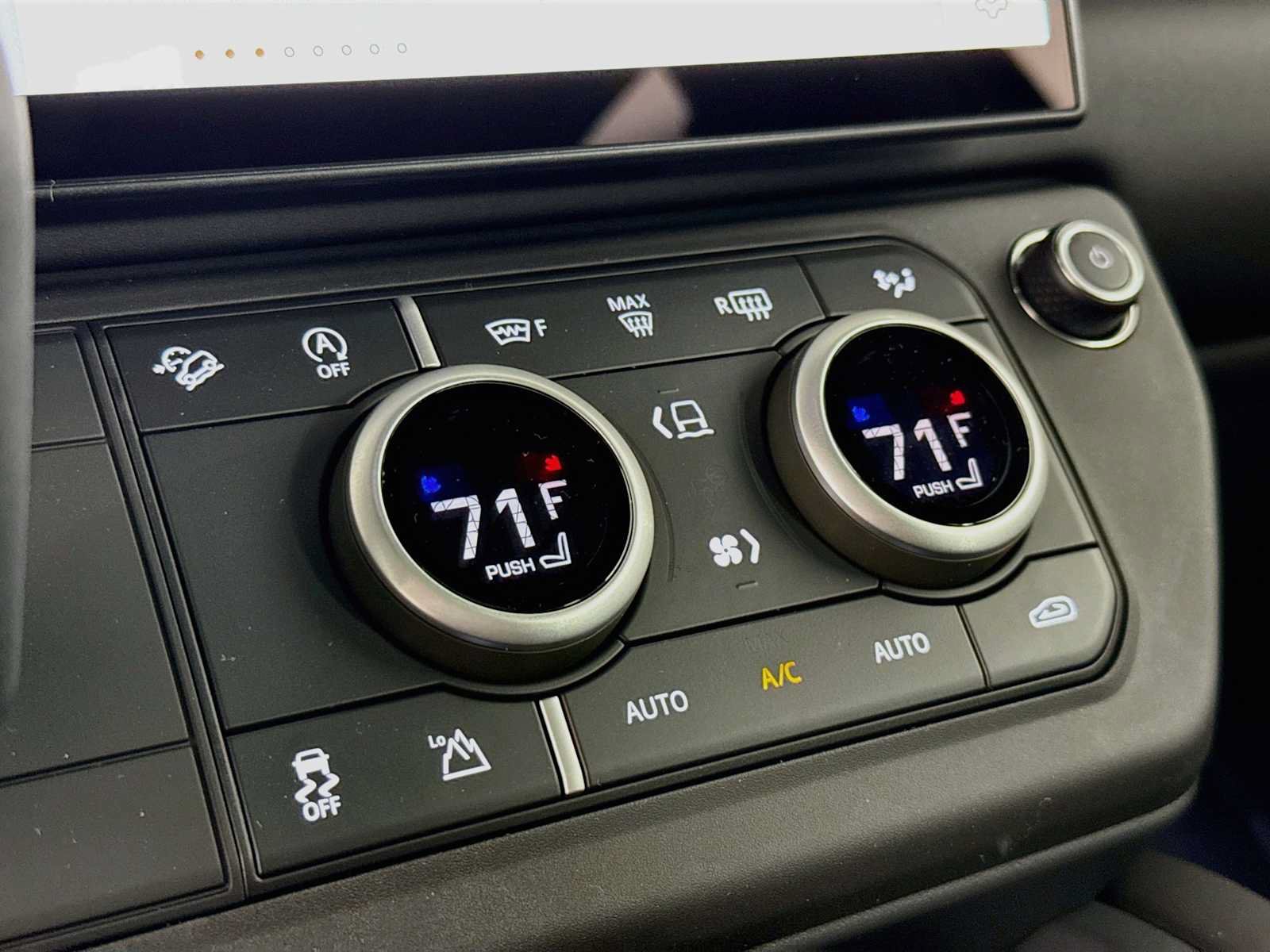 New 2026 Land Rover Defender 110 S AWD/4WD image 16