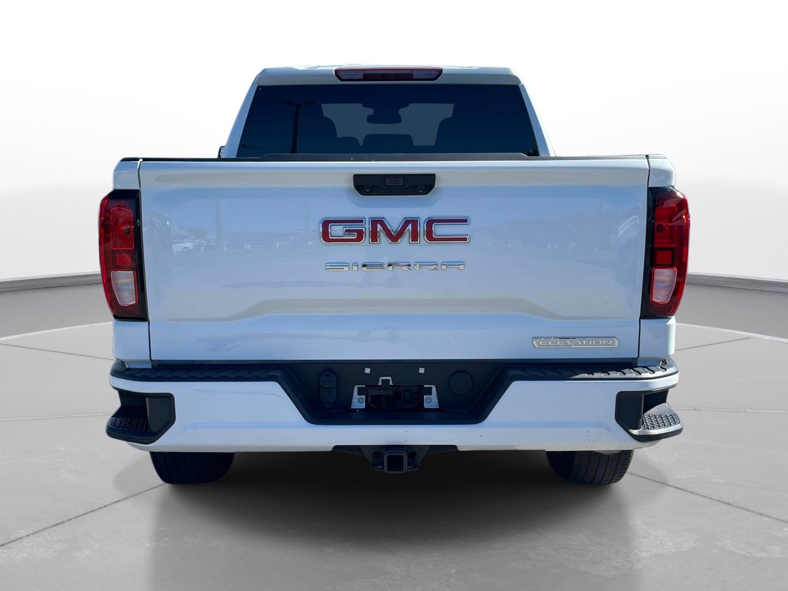 Used 2024 GMC Sierra 1500 Elevation AWD/4WD image 5