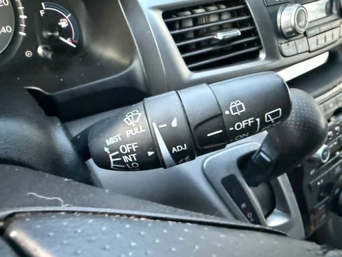 Used 2013 Honda Odyssey Touring image 23