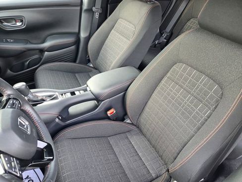 Used 2023 Honda HR-V Sport image 26