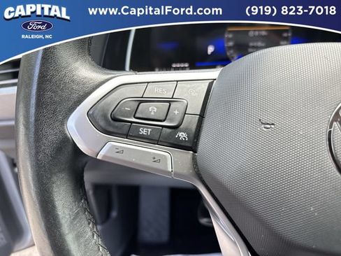 Used 2024 Volkswagen Jetta SE FWD image 22
