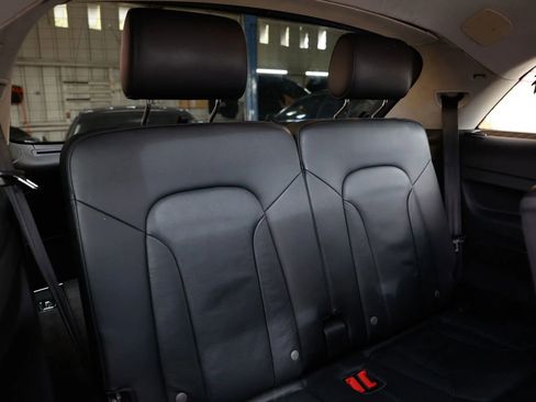 Used 2010 Audi Q7 3.6 Premium image 17