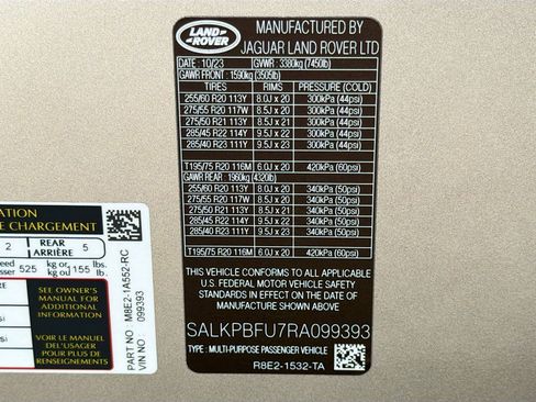 Used 2024 Land Rover Range Rover Long Wheelbase SE image 43