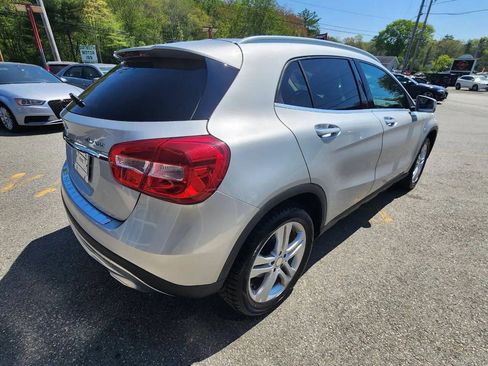 Used 2017 Mercedes-Benz GLA 250 4MATIC image 5