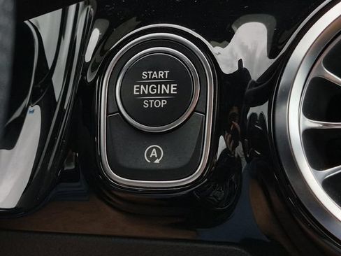 Certified 2023 Mercedes-Benz GLA 250 image 28