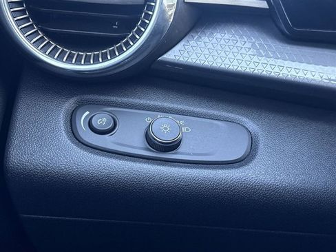 Certified 2025 Chevrolet Trax ACTIV w/ Driver Confidence Package image 17