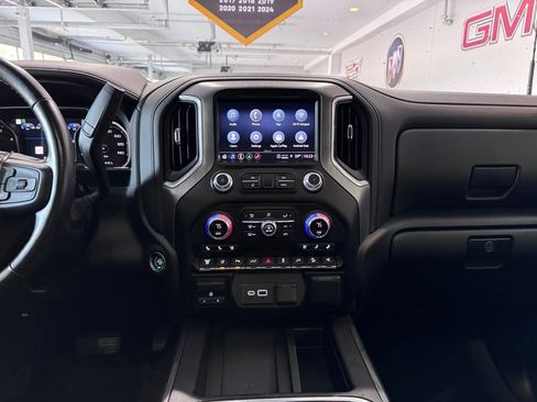 Certified 2022 GMC Sierra 2500 Denali w/ Denali Ultimate Package image 22