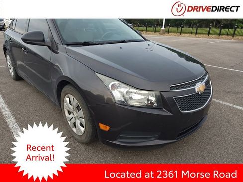 Used 2014 Chevrolet Cruze LS FWD image 1