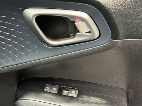 Certified 2024 Kia Soul EX FWD image 19