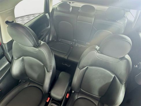 Certified 2024 MINI Cooper Countryman S w/ Storage Package image 21