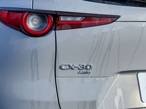 New 2026 MAZDA CX-30 AWD 2.5 S w/ Select Sport Pkg image 24