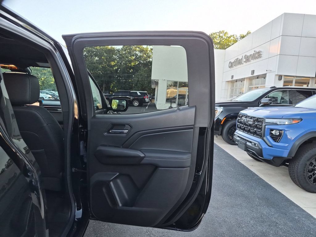 New 2026 GMC Canyon Elevation w/ Convenience Package AWD/4WD image 32