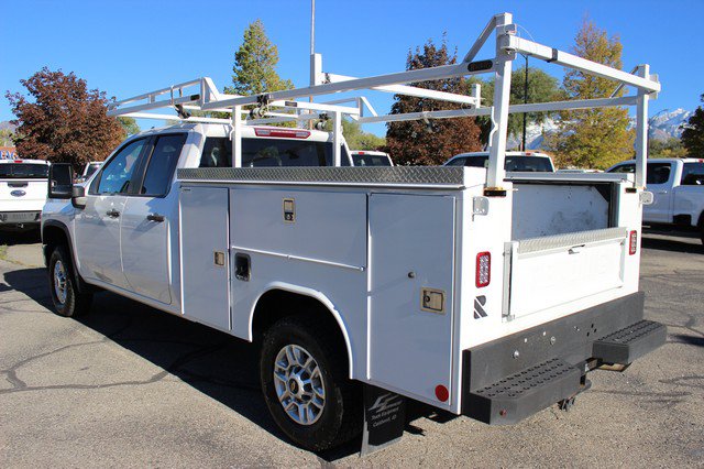 Used 2023 Chevrolet Silverado 2500 W/T w/ WT Convenience Package AWD/4WD image 3
